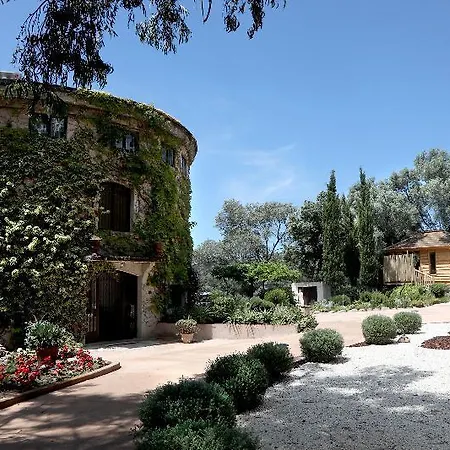 Hotel L'hostellerie Du Moulin Des Oliviers 5*
