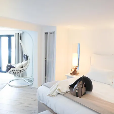 L'hostellerie Du Moulin Des Oliviers Hotel 5*