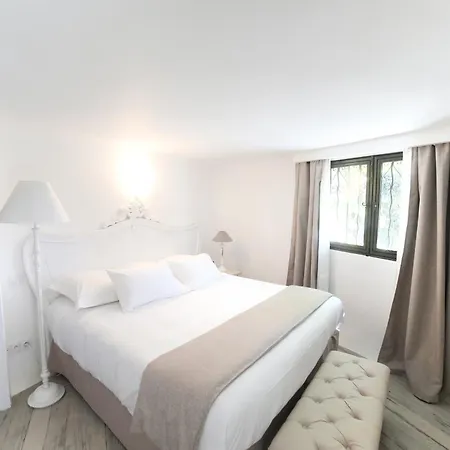 L'hostellerie Du Moulin Des Oliviers Hotel 5*