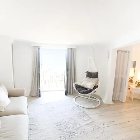 Hotel L'hostellerie Du Moulin Des Oliviers 5*