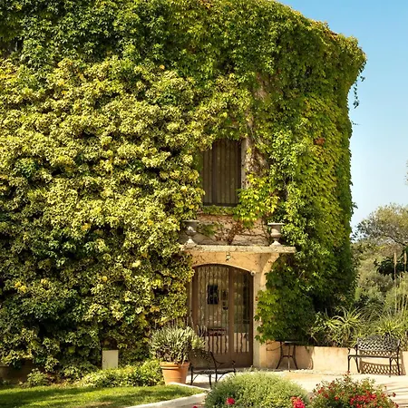 L'hostellerie Du Moulin Des Oliviers Olmeto (Corsica)