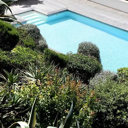L'hostellerie Du Moulin Des Oliviers 호텔 5*
