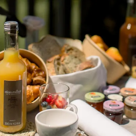 L'hostellerie Du Moulin Des Oliviers