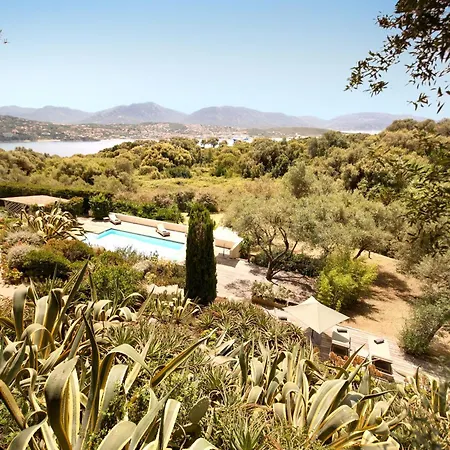 L'hostellerie Du Moulin Des Oliviers 5*