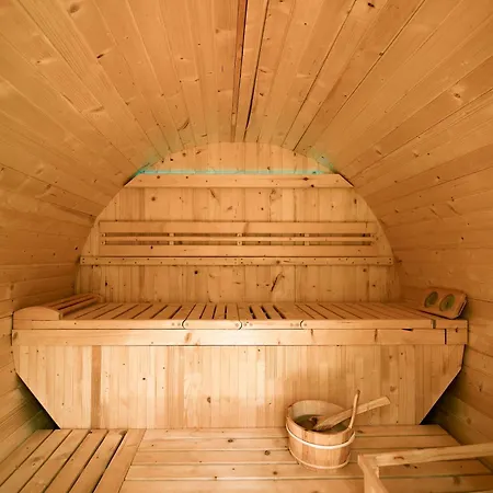 Hotel L'hostellerie Du Moulin Des Oliviers 5*