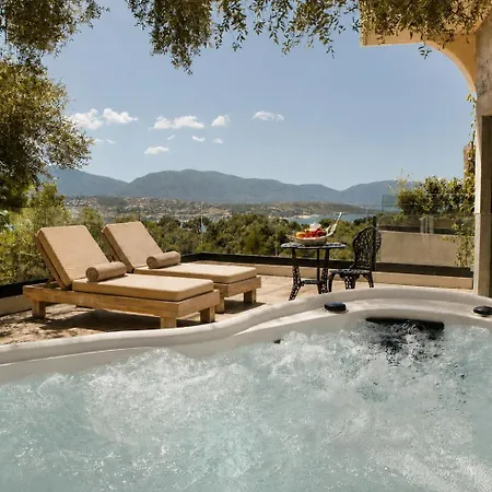 L'hostellerie Du Moulin Des Oliviers Hotel Olmeto (Corsica)