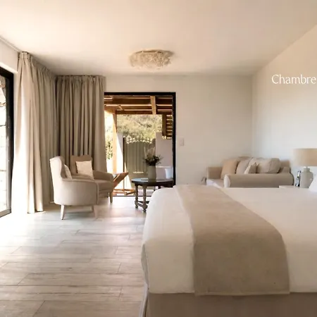 Hotel L'hostellerie Du Moulin Des Oliviers 5*