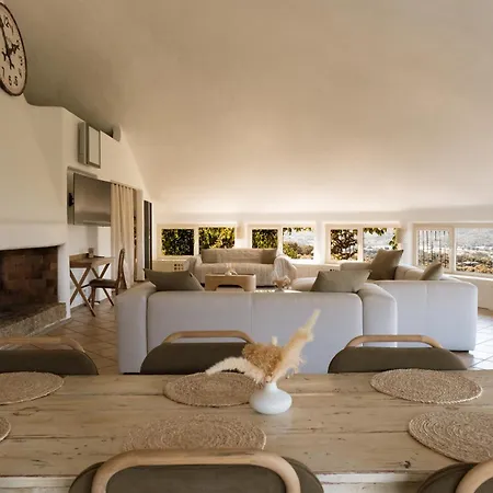 L'hostellerie Du Moulin Des Oliviers Hotel 5*