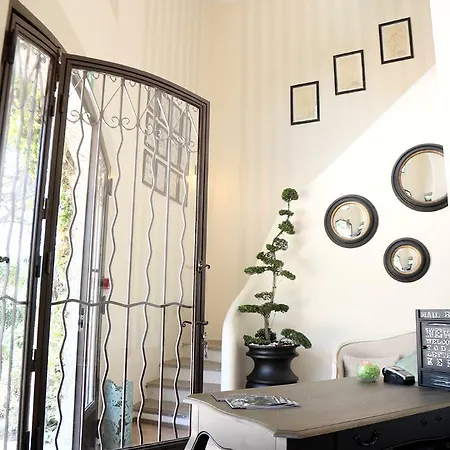 L'hostellerie Du Moulin Des Oliviers Hotel