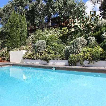 L'hostellerie Du Moulin Des Oliviers 5* Olmeto (Corsica)