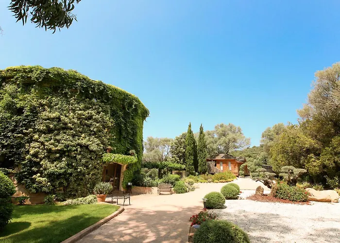 L'hostellerie Du Moulin Des Oliviers 5* Olmeto