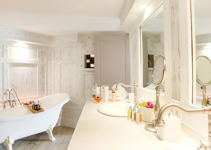 L'hostellerie Du Moulin Des Oliviers Hotel Olmeto (Corsica)